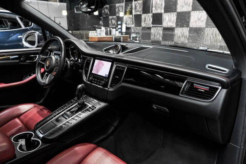 2017 Porsche Macan S