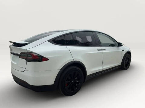 2019 Tesla Model X Standard Range
