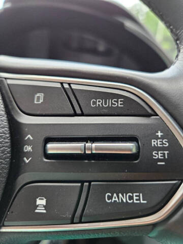 2019 Hyundai Santa Fe Ultimate 2.4L