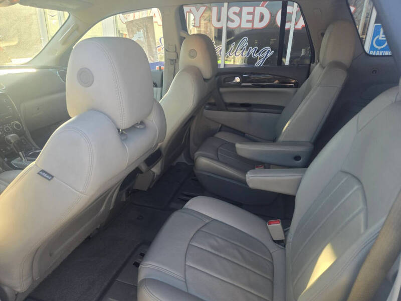 2017 Buick Enclave Leather