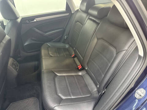 2014 Volkswagen Passat