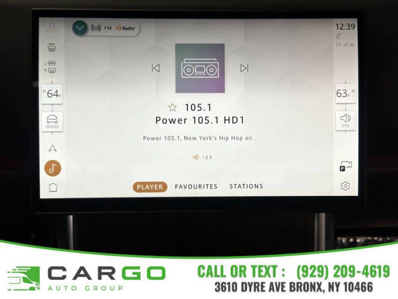 2025 Land Rover Range Rover P400 SE LWB