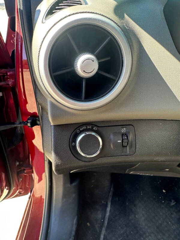 2019 Chevrolet Sonic LT Auto