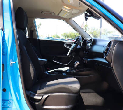 2023 Kia Soul S