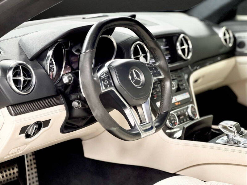 2013 Mercedes-Benz SL-Class SL 63 AMG