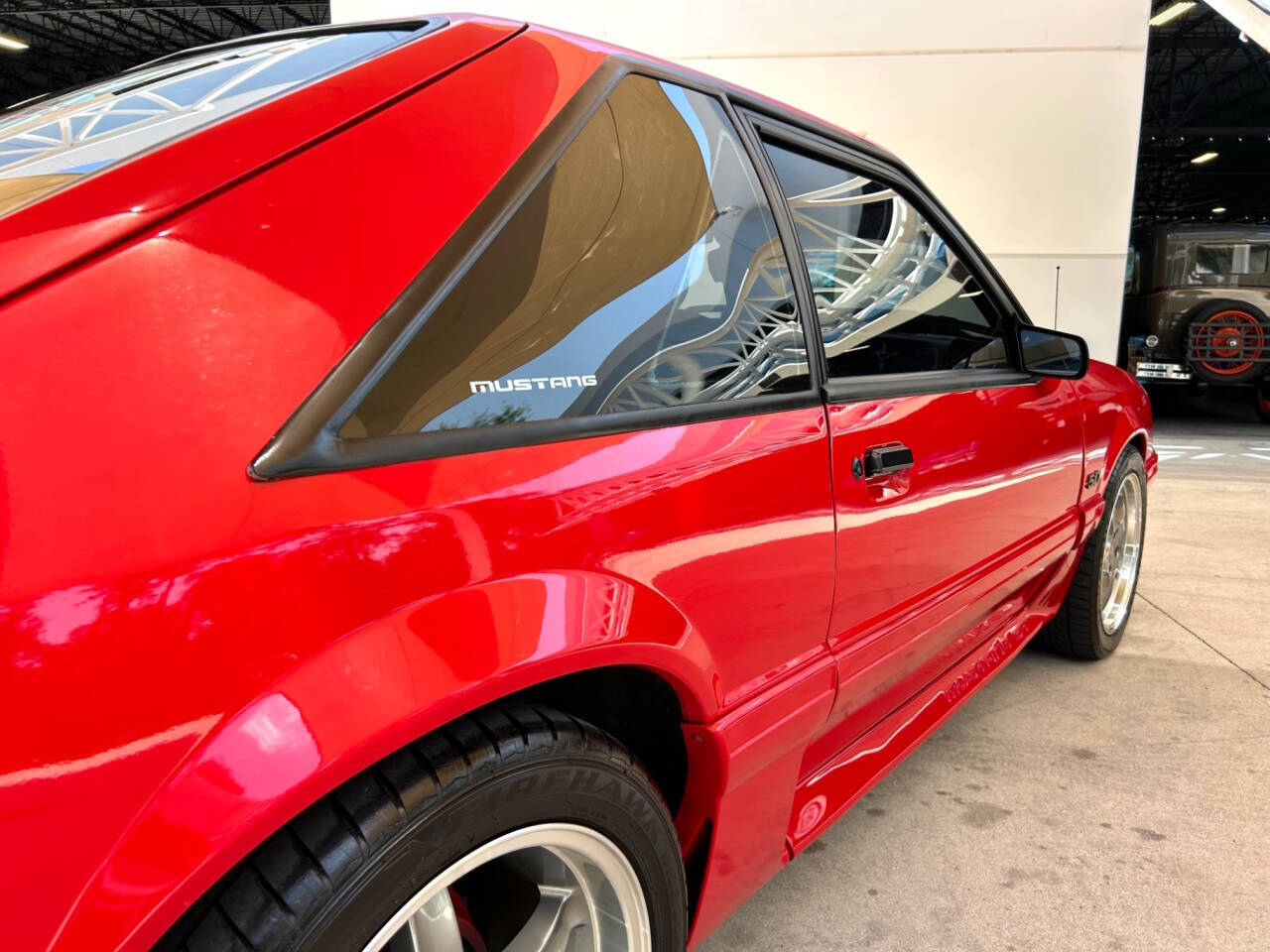 1989 Ford Mustang 18