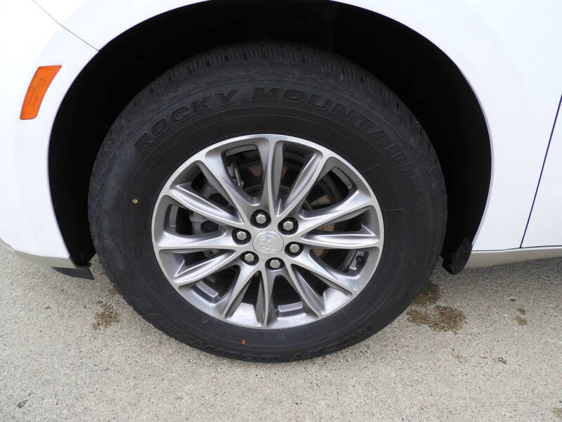 2022 Buick Enclave Essence