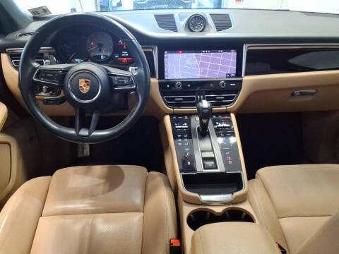 2022 Porsche Macan S