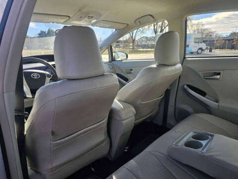 2012 Toyota Prius Two