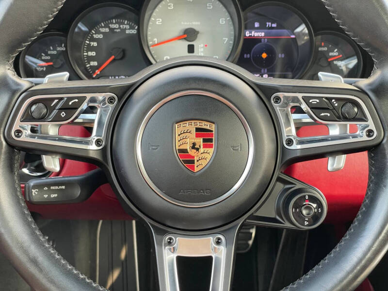 2017 Porsche 911