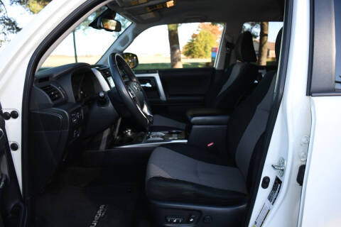 2022 Toyota 4Runner SR5