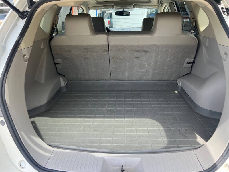 2011 Nissan Rogue SV