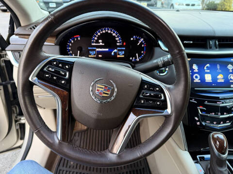 2014 Cadillac XTS Luxury Collection