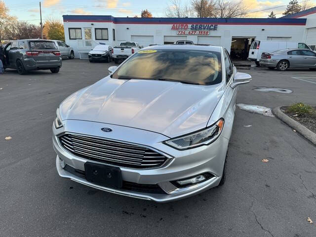 2017 Ford Fusion SE