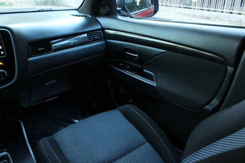 2018 Mitsubishi Outlander