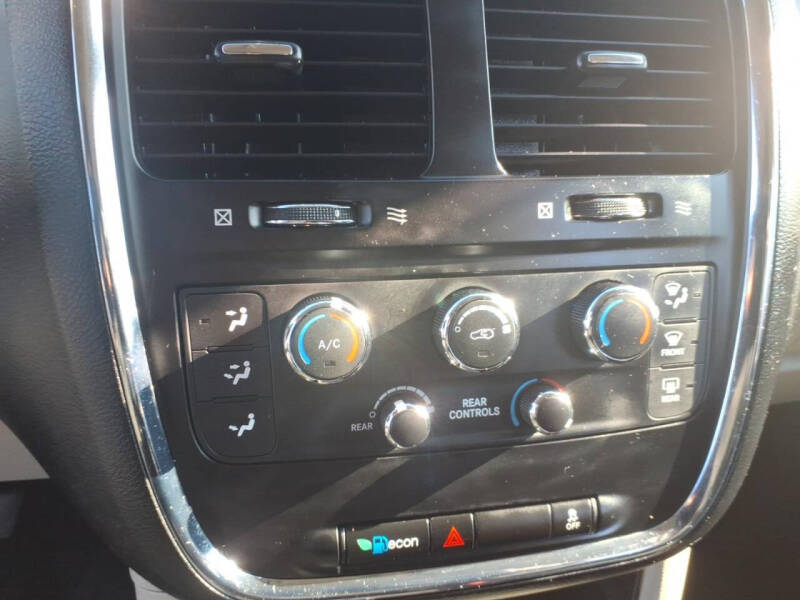 2012 Dodge Grand Caravan SE