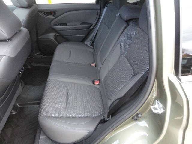 2025 Subaru Forester Premium