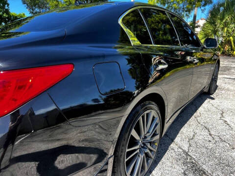 2016 Infiniti Q50 Red Sport 400