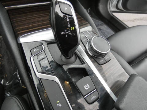 2019 BMW 5 Series 530i