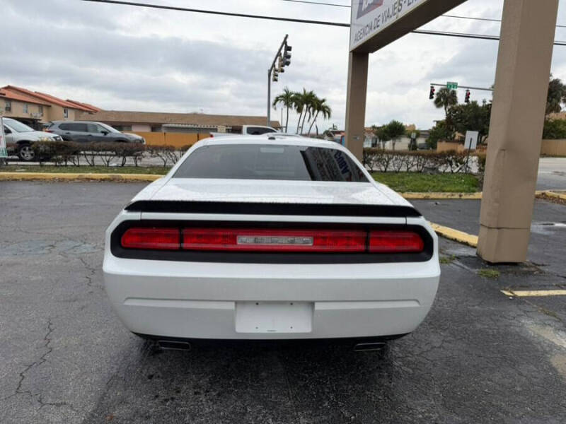 2014 Dodge Challenger R/T Classic