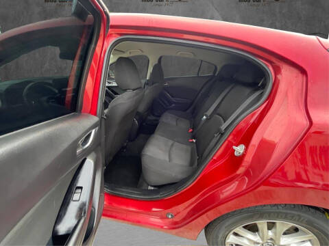 2017 Mazda MAZDA3 Sport