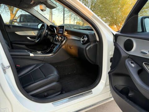 2017 Mercedes-Benz C-Class