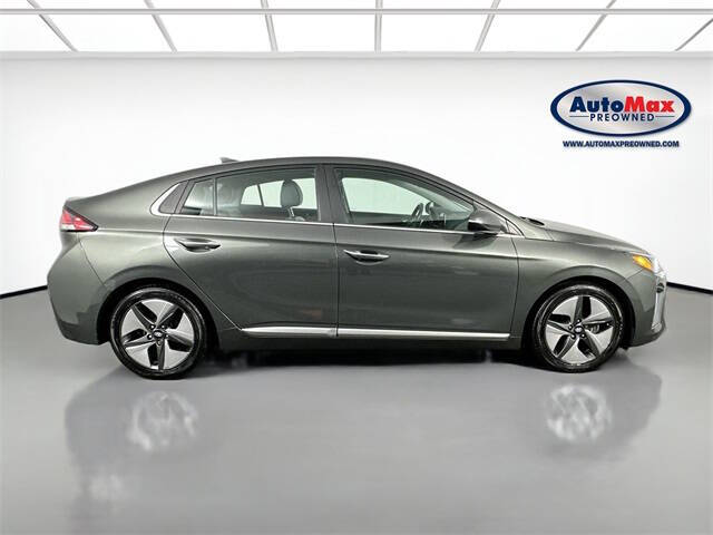 2022 Hyundai Ioniq Hybrid Limited