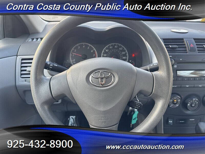 2009 Toyota Corolla LE