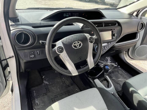 2014 Toyota Prius c One