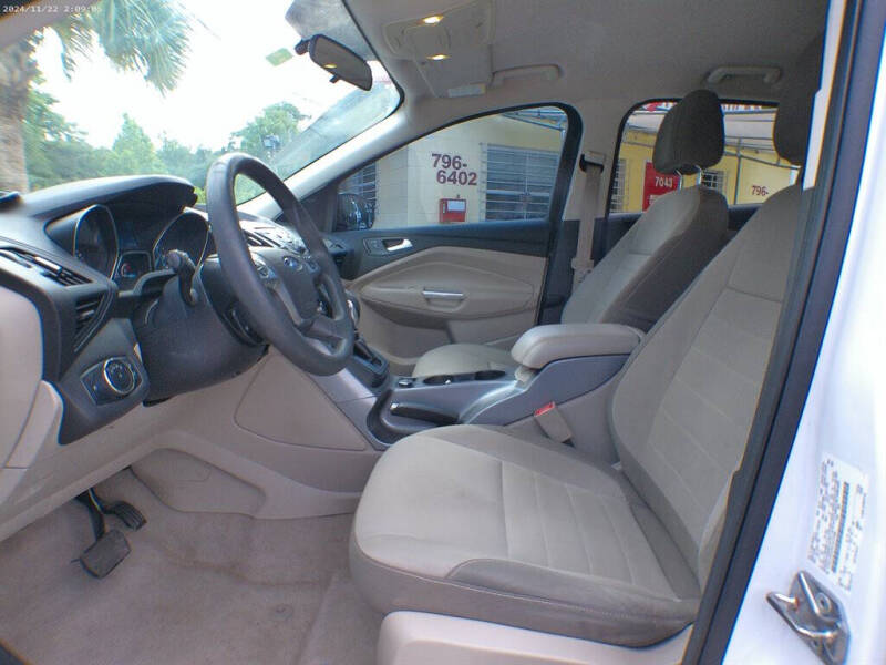 2015 Ford Escape SE