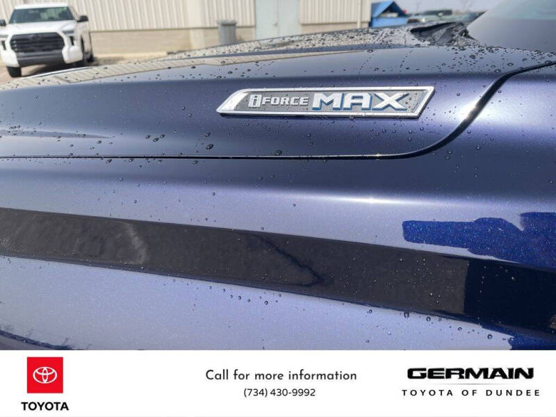 2025 Toyota Tundra Platinum HV