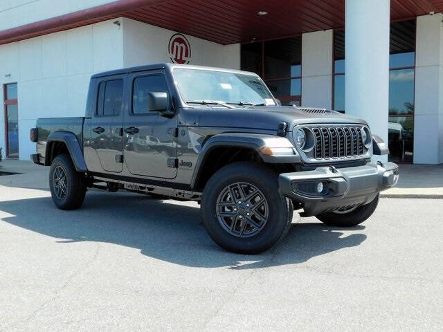 2025 Jeep Gladiator Sport