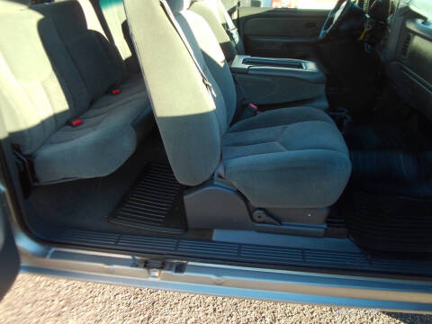 2003 Chevrolet Silverado 1500 LS