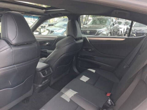 2022 Lexus ES 350 F SPORT