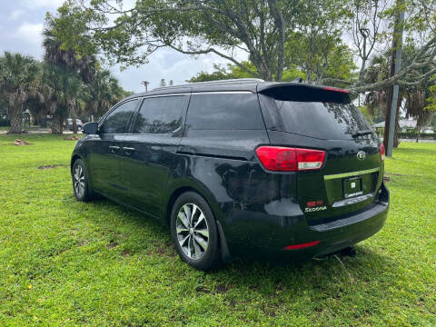 2017 Kia Sedona EX