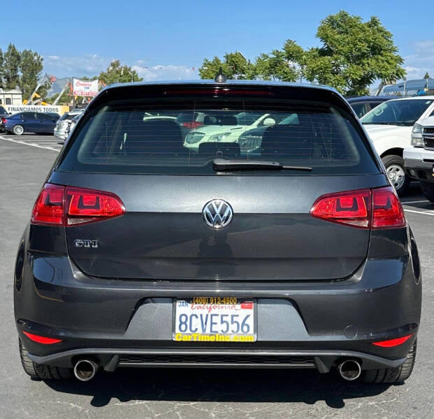 2017 Volkswagen Golf GTI S