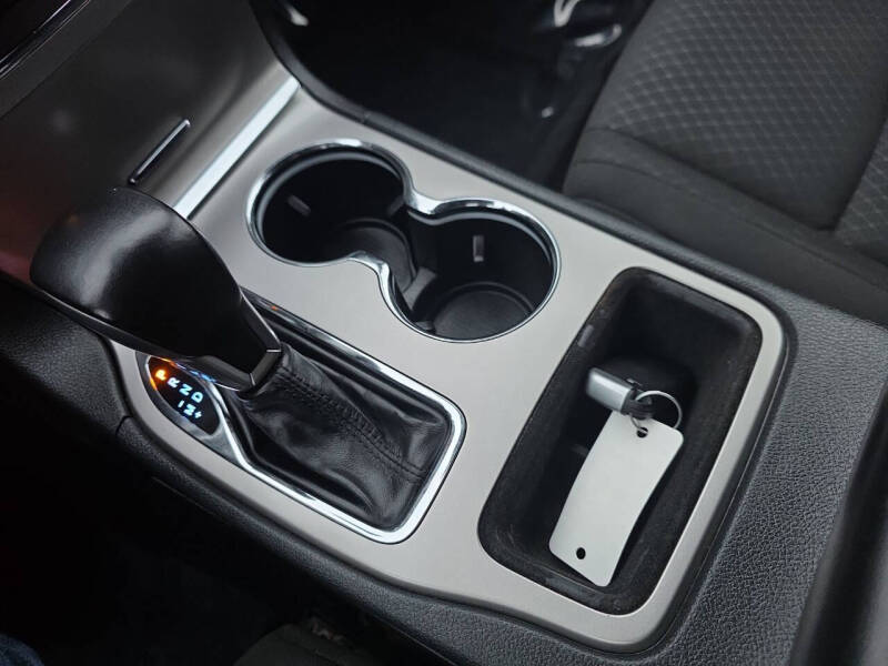 2019 Jeep Grand Cherokee Laredo