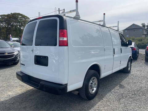 2018 Chevrolet Express 2500