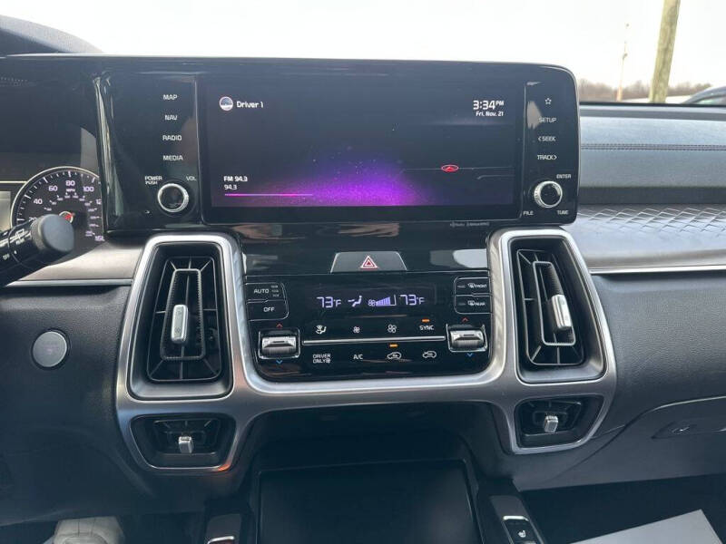 2022 Kia Sorento Hybrid S