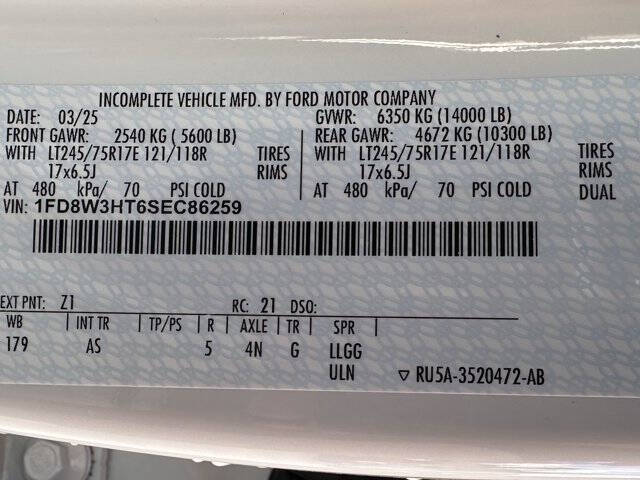 2025 Ford F-350 Super Duty XL