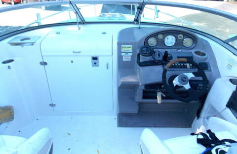 2006 Rinker 232 CAPTIVA