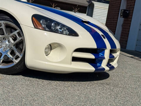 2006 Dodge Viper SRT-10