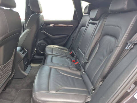 2016 Audi Q5 2.0T quattro Premium Plus