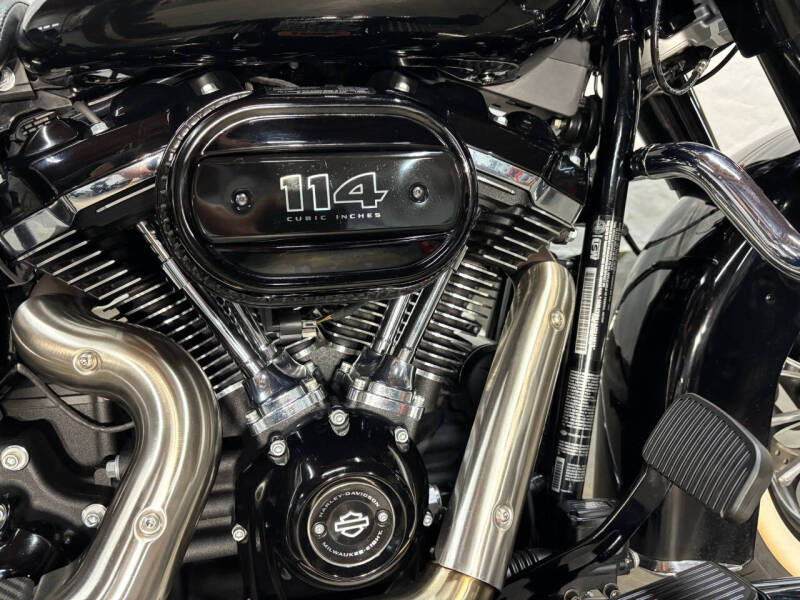 2018 Harley-Davidson FLHCS Heritage