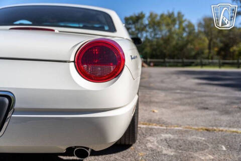 2002 Ford Thunderbird Deluxe