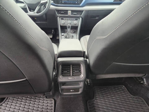 2022 Volkswagen Taos SE