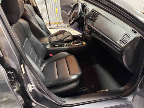 2015 Mazda MAZDA6 i Touring