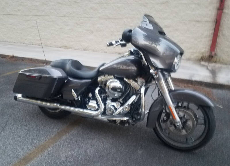 screamin eagle street glide for sale