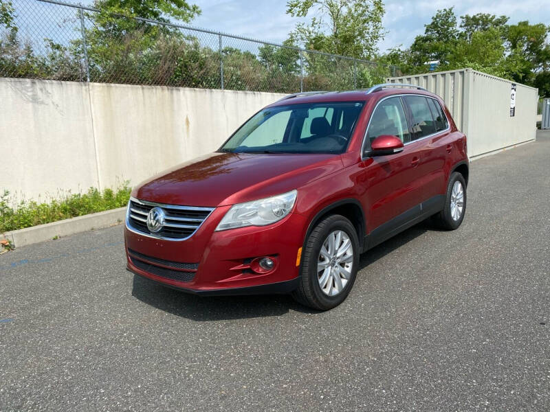 2009 Volkswagen Tiguan for sale at Suburban Auto Sales in Atglen PA