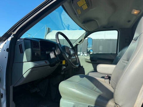 2006 Ford F-750 Super Duty